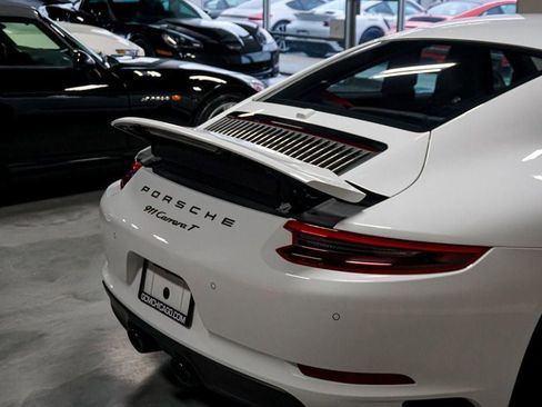 Used 2019 Porsche 911 Carrera image 55