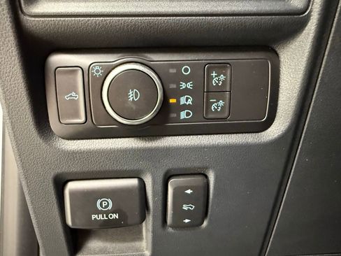 Used 2021 Ford F150 Lariat w/ Equipment Group 502A High AWD/4WD image 15