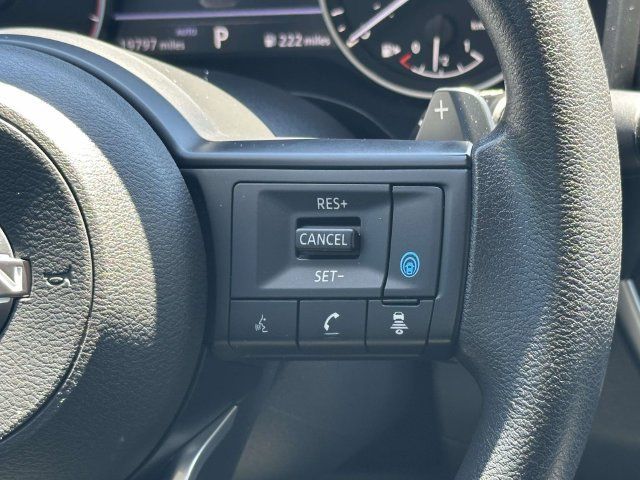 Used 2024 Nissan Rogue SV AWD/4WD image 24