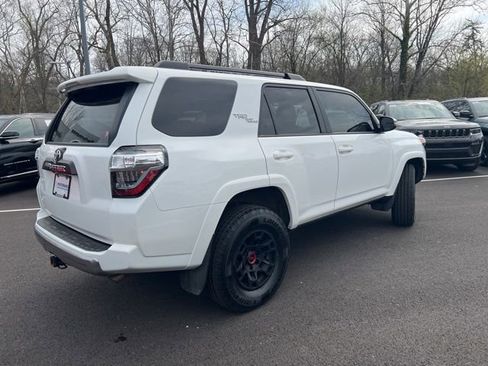 Used 2022 Toyota 4Runner TRD Off-Road Premium w/ TRD Black Wheel Package (TMS) AWD/4WD image 30