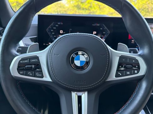 Used 2025 BMW X7 M60i AWD/4WD image 29