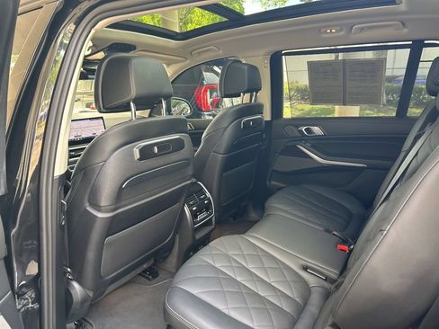 Used 2024 BMW X7 xDrive40i AWD/4WD image 59