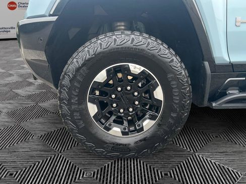 Used 2024 GMC Hummer EV 2X w/ Extreme Off-Road Package AWD/4WD image 14
