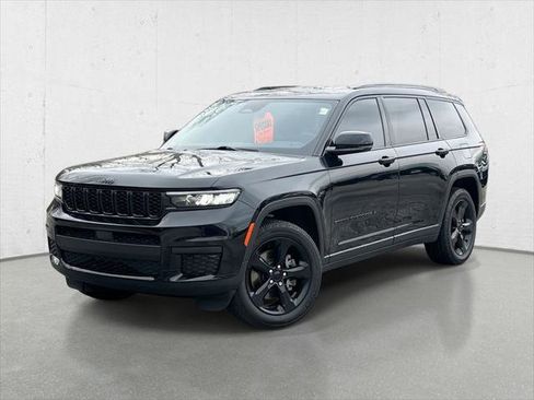 Certified 2023 Jeep Grand Cherokee L Laredo AWD/4WD image 1