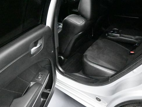 Used 2020 Dodge Charger Scat Pack RWD image 18