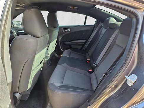 Used 2022 Dodge Charger SXT w/ Blacktop Package image 18