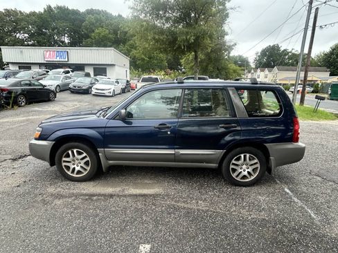 Used 2005 Subaru Forester 2.5XS L.L. Bean AWD/4WD image 6
