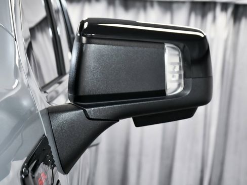 Used 2024 GMC Sierra 1500 AT4 w/ Technology Package image 90