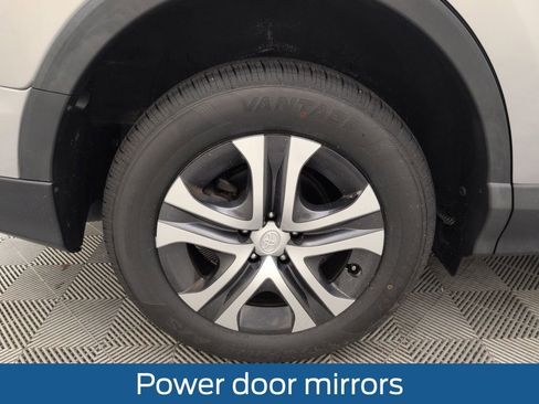 Used 2017 Toyota RAV4 LE FWD image 19
