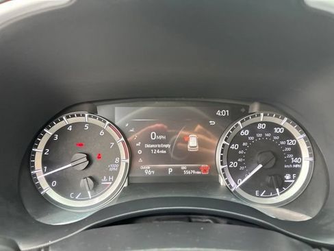 Used 2024 Toyota Highlander XLE AWD/4WD image 23
