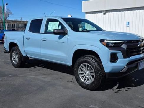 New 2026 Chevrolet Colorado LT w/ LT Convenience Package AWD/4WD image 5
