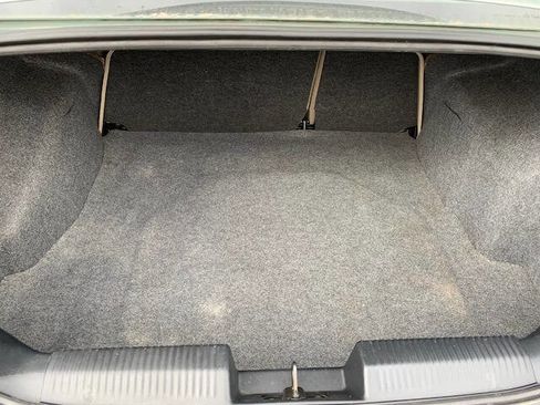 Used 2005 Ford Focus SE image 14