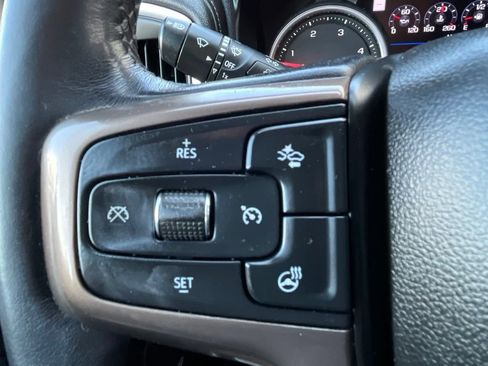 Used 2022 Chevrolet Silverado 3500 High Country w/ Technology Package AWD/4WD image 17