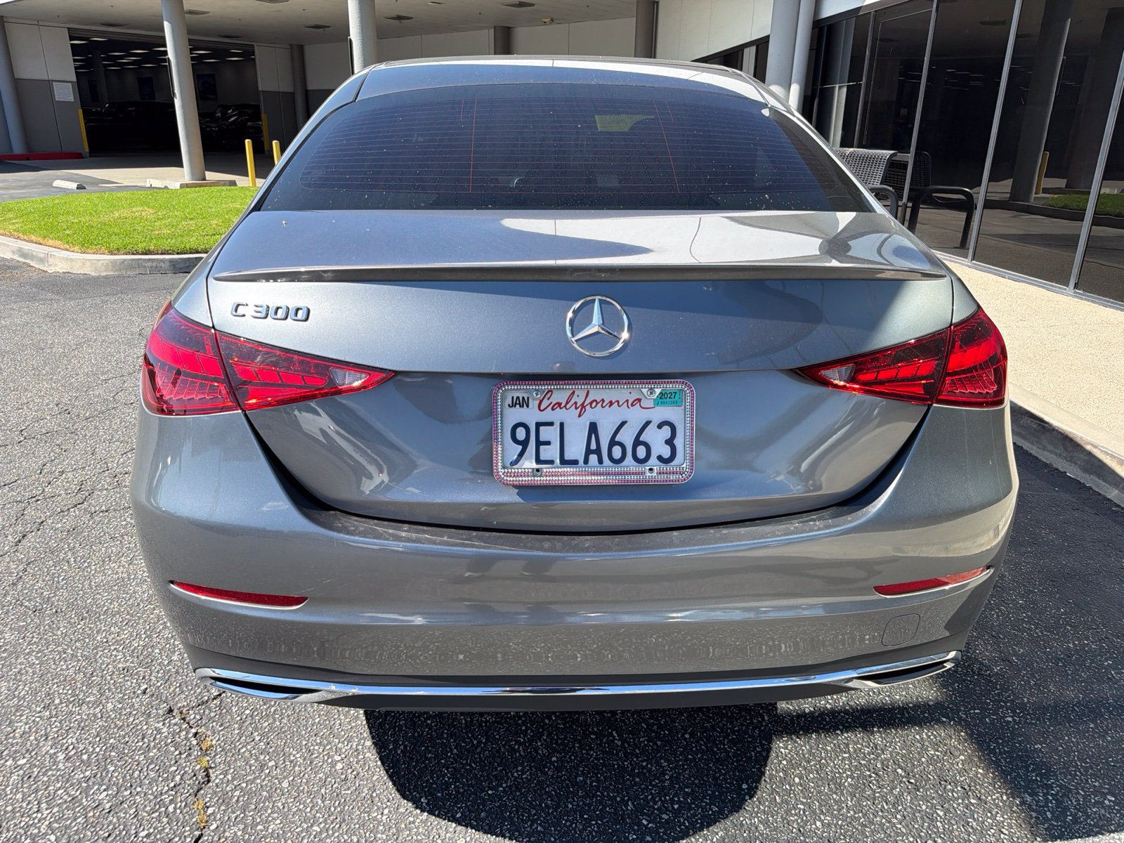 Used 2023 Mercedes-Benz C 300 Sedan image 4