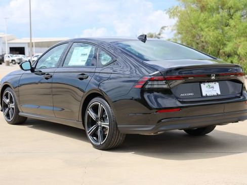 New 2026 Honda Accord SE image 6