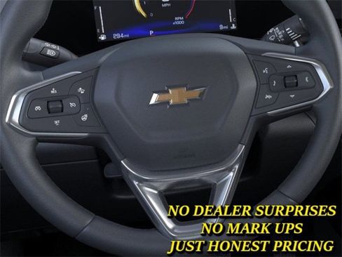 New 2026 Chevrolet Trax ACTIV w/ Sunroof Package image 19