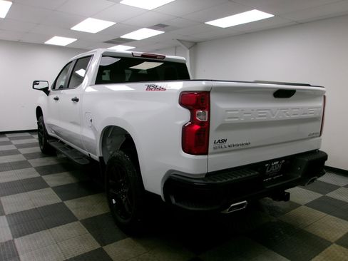 New 2026 Chevrolet Silverado 1500 Custom Trail Boss image 2