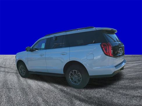 New 2025 Ford Expedition Active image 6