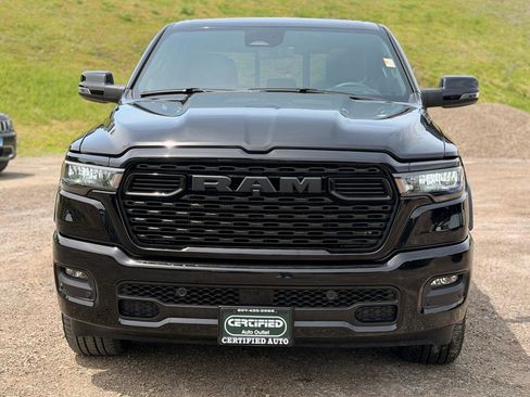 Used 2025 RAM 1500 Big Horn AWD/4WD image 2