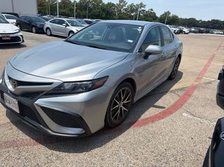 Used 2024 Toyota Camry SE FWD video 1