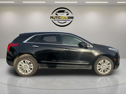 Used 2019 Cadillac XT5 Premium Luxury FWD image 8