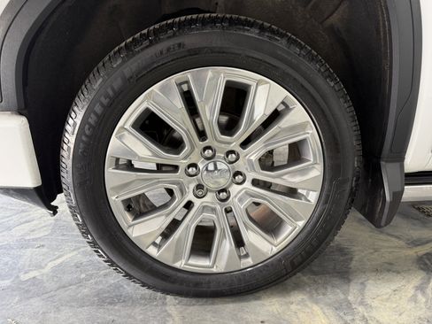 Used 2021 GMC Sierra 1500 Denali w/ Denali Ultimate Package image 31