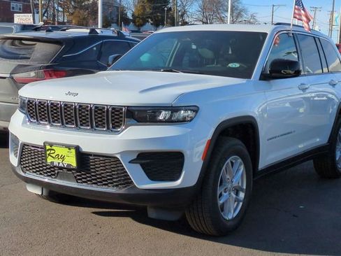 New 2026 Jeep Grand Cherokee Laredo X AWD/4WD image 8