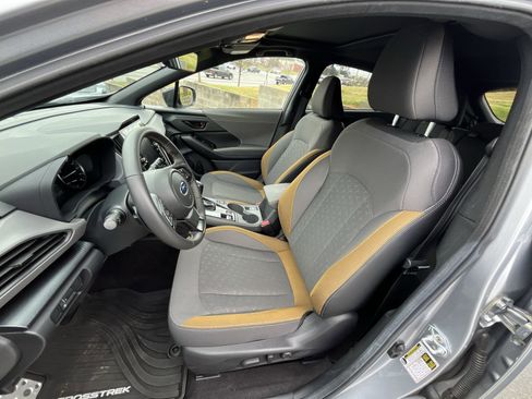 Certified 2025 Subaru Crosstrek 2.5i Limited w/ Popular Package #4A image 14