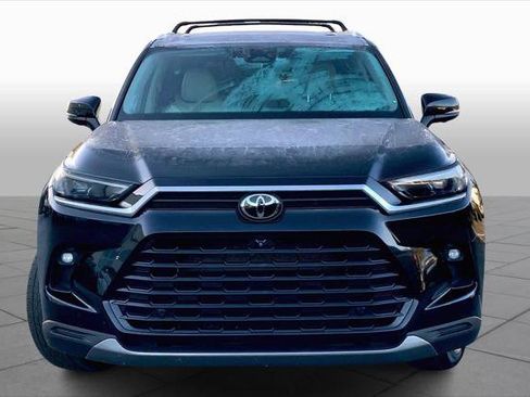 Certified 2024 Toyota Grand Highlander FWD image 4
