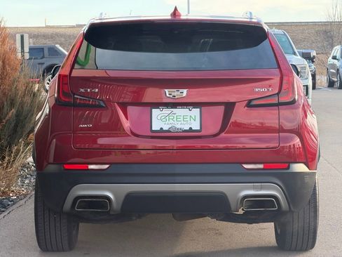 Used 2022 Cadillac XT4 Premium Luxury w/ Safety Alert Package image 8