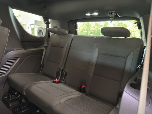 New 2026 Chevrolet Tahoe LS image 7