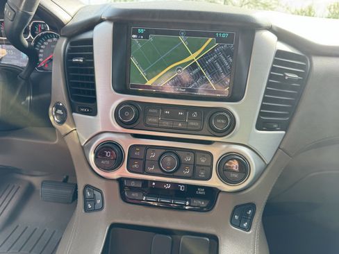 Used 2019 GMC Yukon XL SLT image 23
