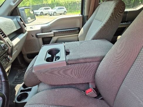 Used 2018 Ford F150 XLT w/ Equipment Group 302A Luxury AWD/4WD image 21