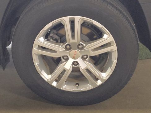 Used 2018 GMC Terrain SLE FWD image 31