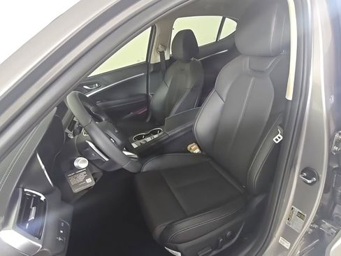 New 2026 Genesis G70 2.5T RWD image 14