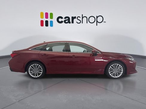 Used 2019 Toyota Avalon Limited w/ Advanced Safety Package FWD image 6
