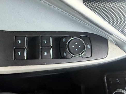 Used 2021 Ford Explorer XLT w/ Equipment Group 202A AWD/4WD image 24