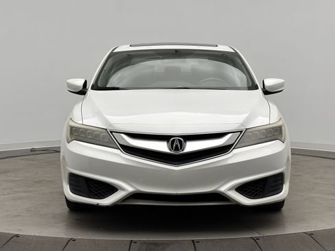 Used 2018 Acura ILX image 2