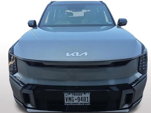 Used 2024 Kia EV9 GT-Line AWD/4WD image 13