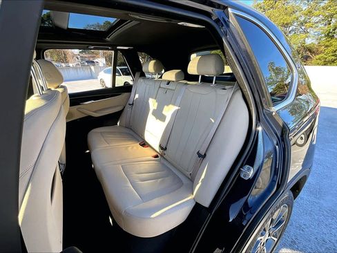 Used 2018 BMW X5 xDrive40e image 19