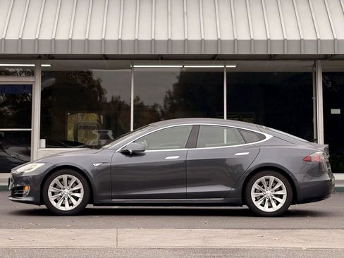 Used 2016 Tesla Model S 75 image 6