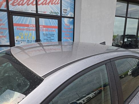 Used 2024 Kia Forte LXS w/ LXS Technology Package FWD image 18