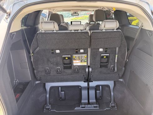 Certified 2025 Toyota Sienna XLE w/ XLE Plus Package AWD/4WD image 11