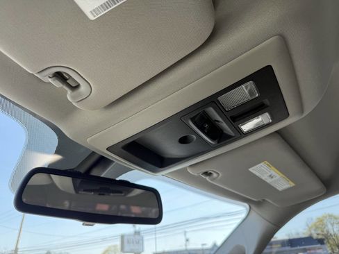 Used 2014 RAM 2500 Big Horn image 31