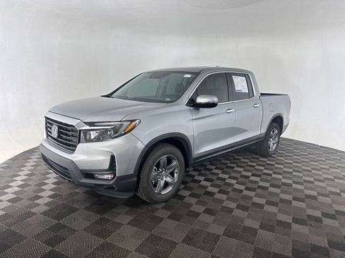 Certified 2023 Honda Ridgeline RTL-E image 3