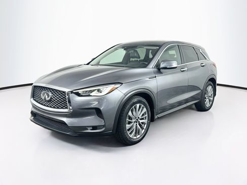 Used 2023 INFINITI QX50 Pure FWD image 3