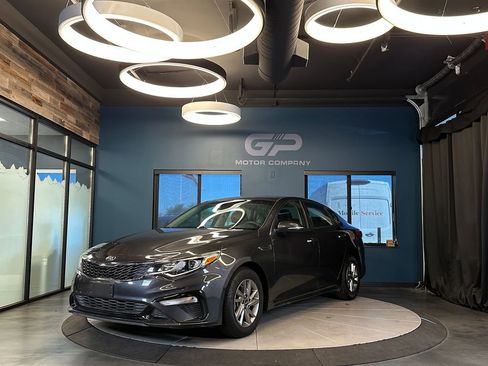 Used 2019 Kia Optima LX FWD image 7