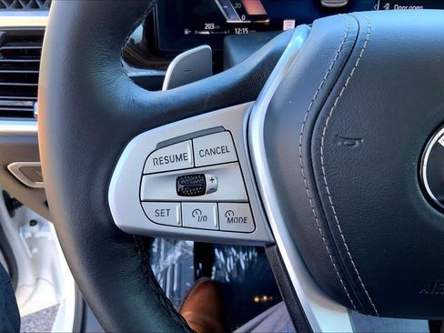 Used 2026 BMW X7 xDrive40i image 23