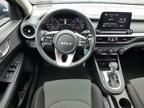 Used 2023 Kia Forte LXS FWD image 11