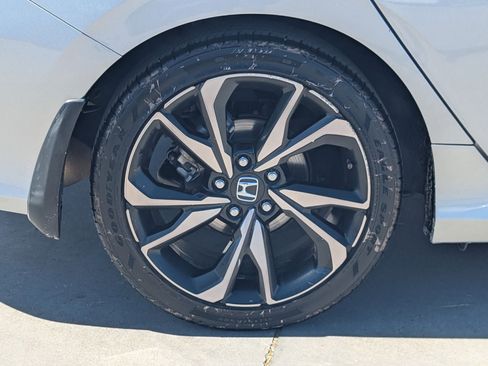 Used 2020 Honda Civic Sport image 7